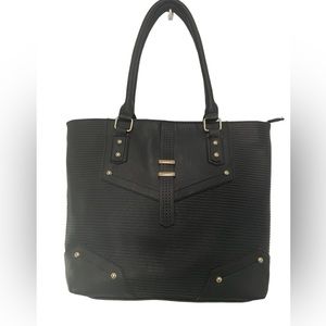 Tote looking for a new owner!